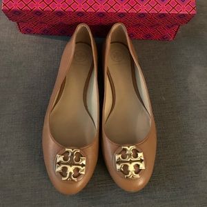 Tory Burch Claire Leather Ballet Flat-Nib